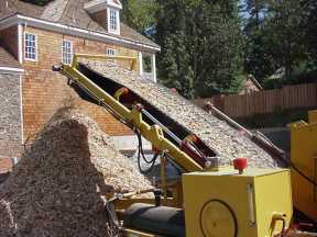 pilesofchips.jpg - 12099 Bytes